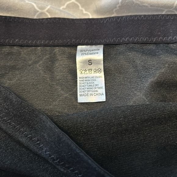 Set of 3 Shapewear pieces - Picture 7 of 7